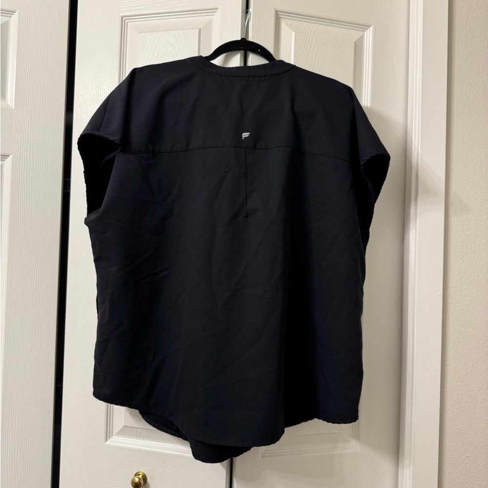 Fabletics Scrub Top - Picture 2 of 5